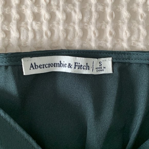 A&F tank top - Picture 4 of 6